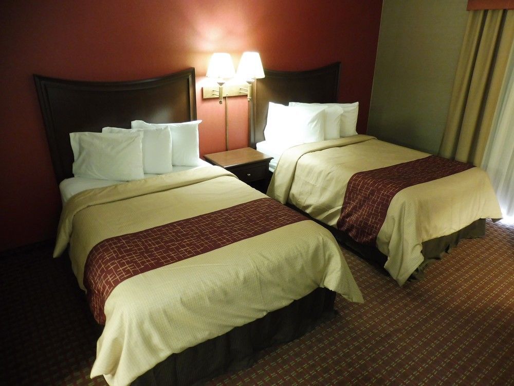 Quality Inn & Suites Owego Экстерьер фото